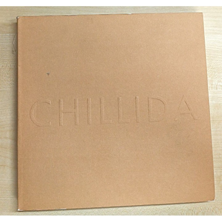 EDUARDO CHILLIDA. EL PAPEL Y LA TIERRA